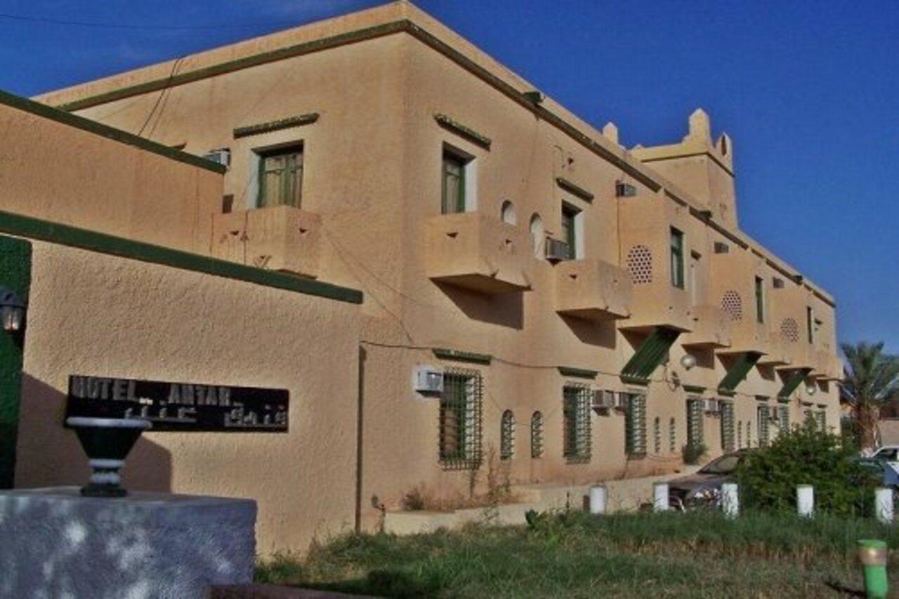 Hotel Antar Бешар Екстериор снимка