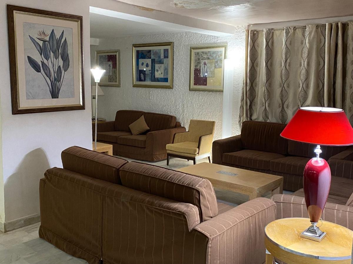 Hotel Antar Бешар Екстериор снимка