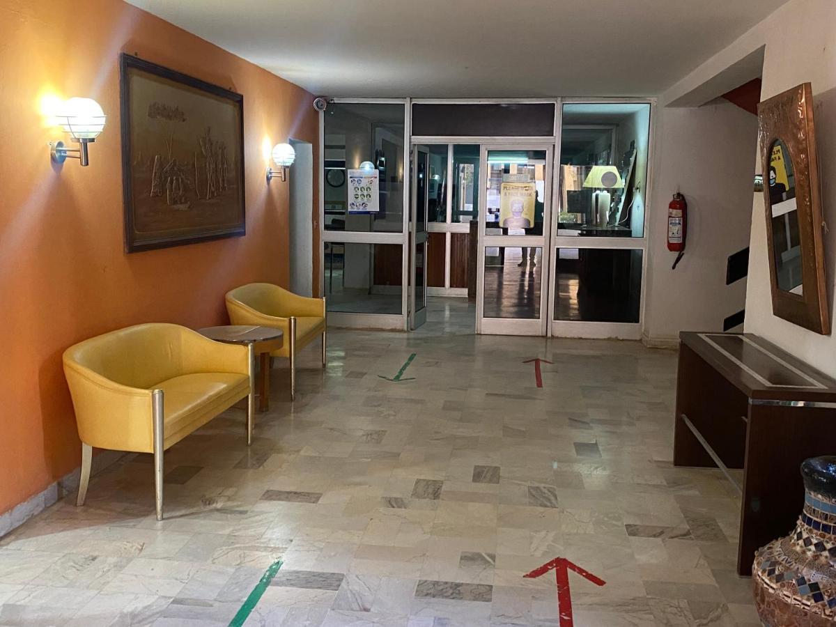 Hotel Antar Бешар Екстериор снимка